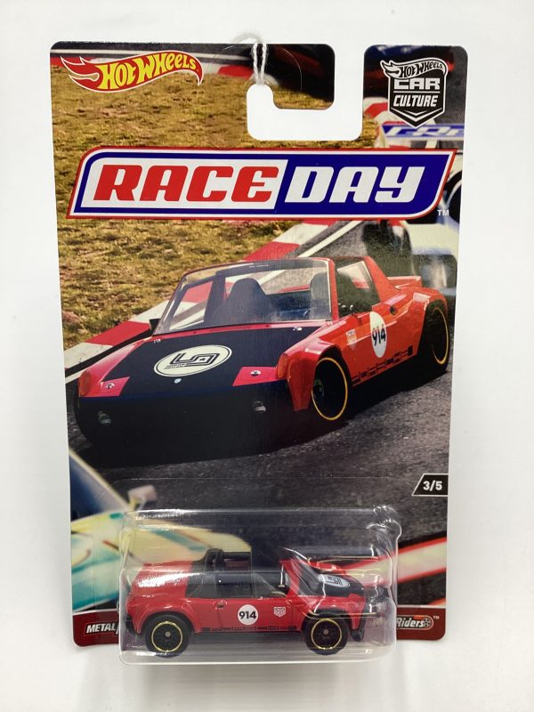 Hot wheels Race Day #3 Porsche 914-6 Red Online now