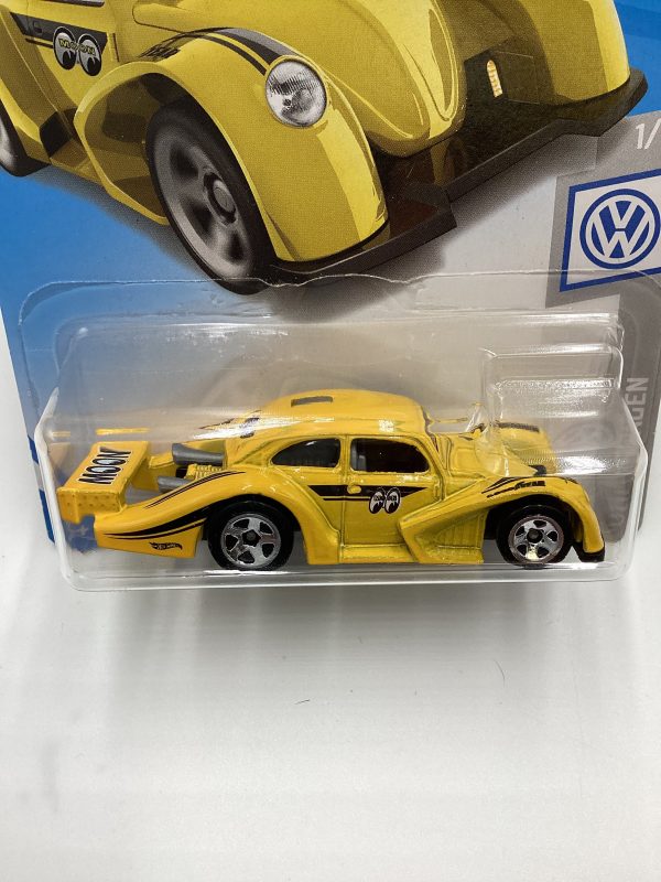 2019 Hot Wheels #46 Volkswagen Kafer Racer Yellow Moon Eyes 96G on Sale