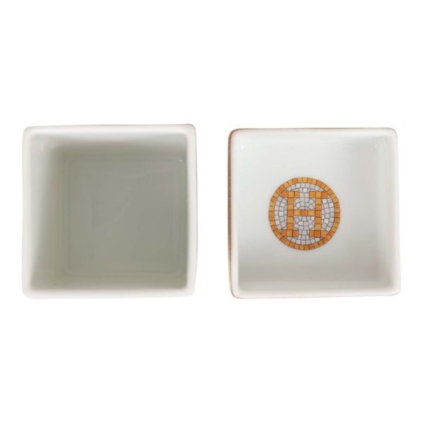 Hermes  Mosaique Au 24  Gold Porcelain Tea Sugar Box Small For Sale